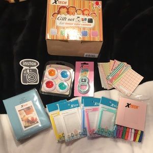 SOLD! Instax Mini 9 Gift Set